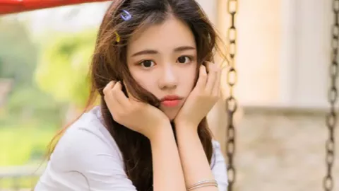 王曼昱不敌佐藤瞳